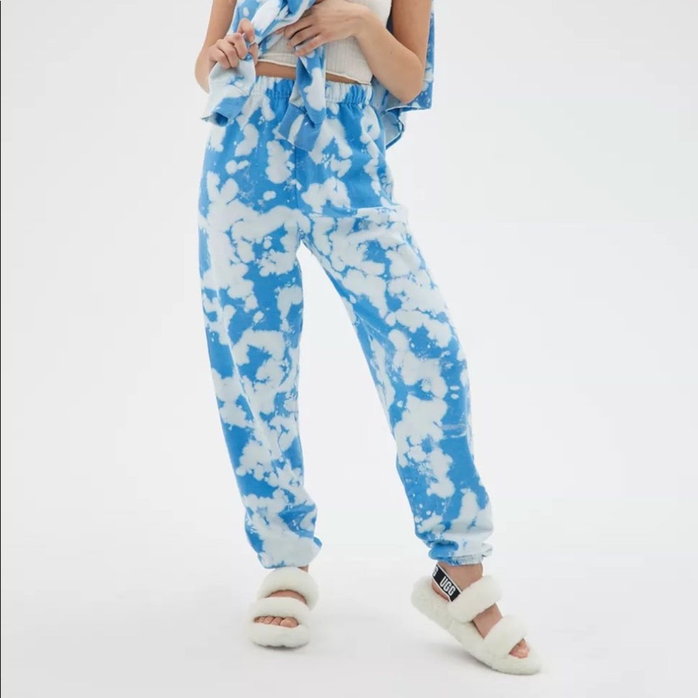 Urban renewal remade blue and white tie dye sweatpants